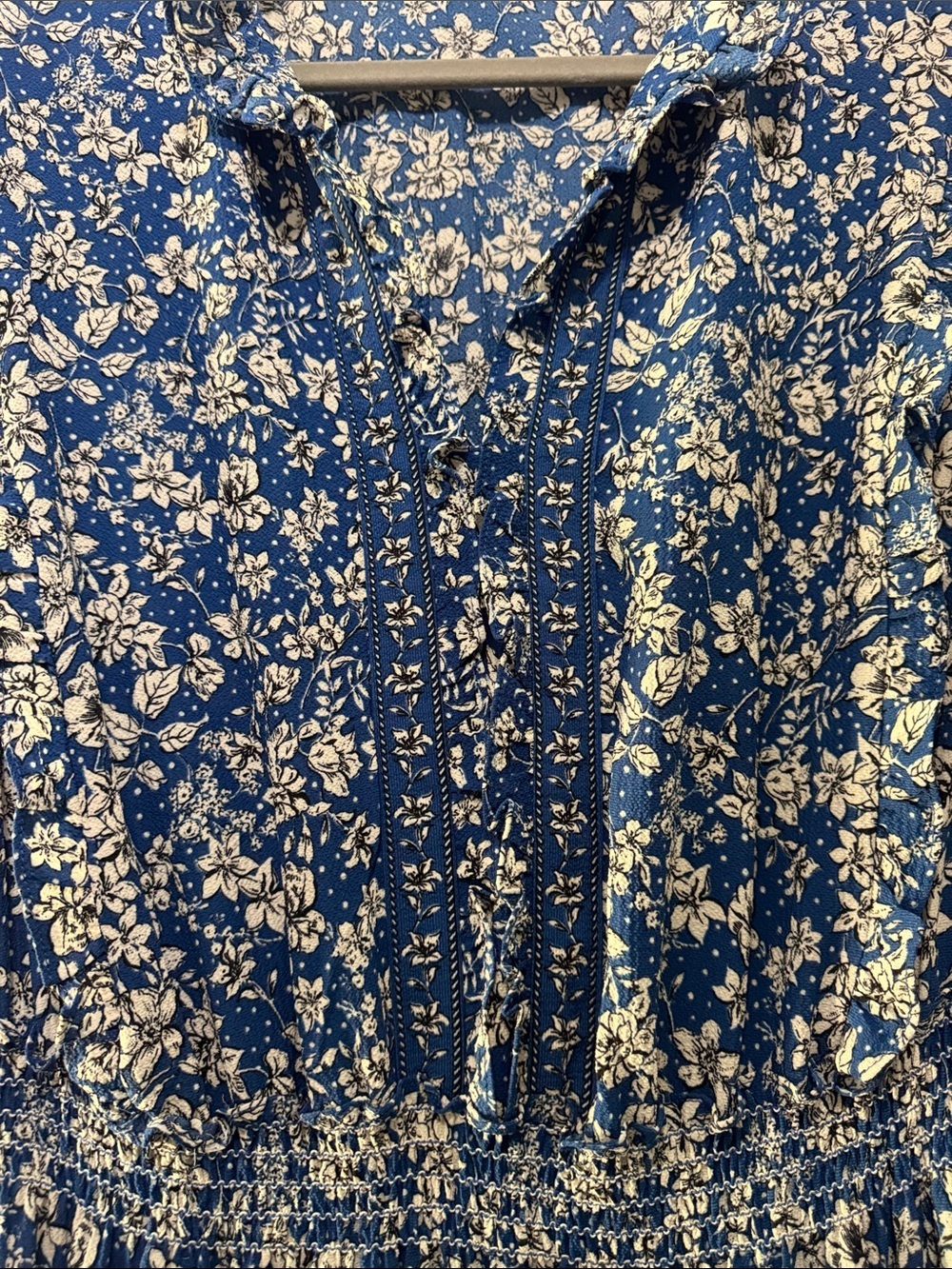 Max Studio Blue and White Floral Maxi Dress 1X feminine lightweight peasant - Picture 4 of 14